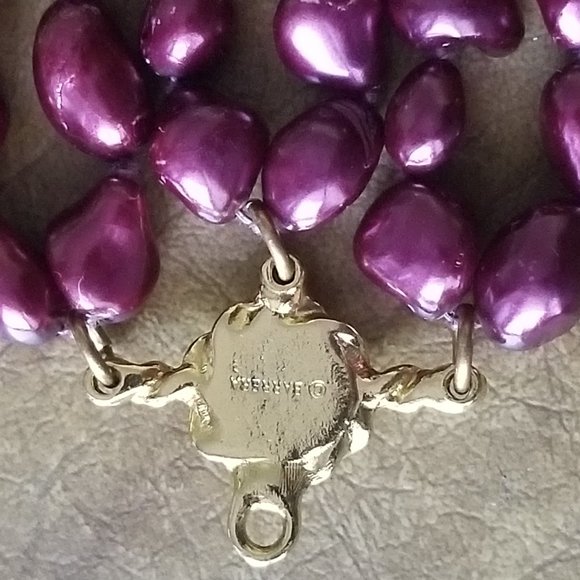 RUNWAY STATEMENT JOSE & MARIA BARRERA PURPLE BAROQUE PEARL MULTI STRAND NECKLACE - Picture 2 of 10